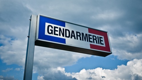 Dépliants sécurité distribués par la Gendarmerie nationale