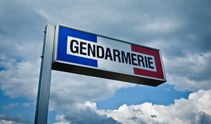 Dépliants sécurité distribués par la Gendarmerie nationale