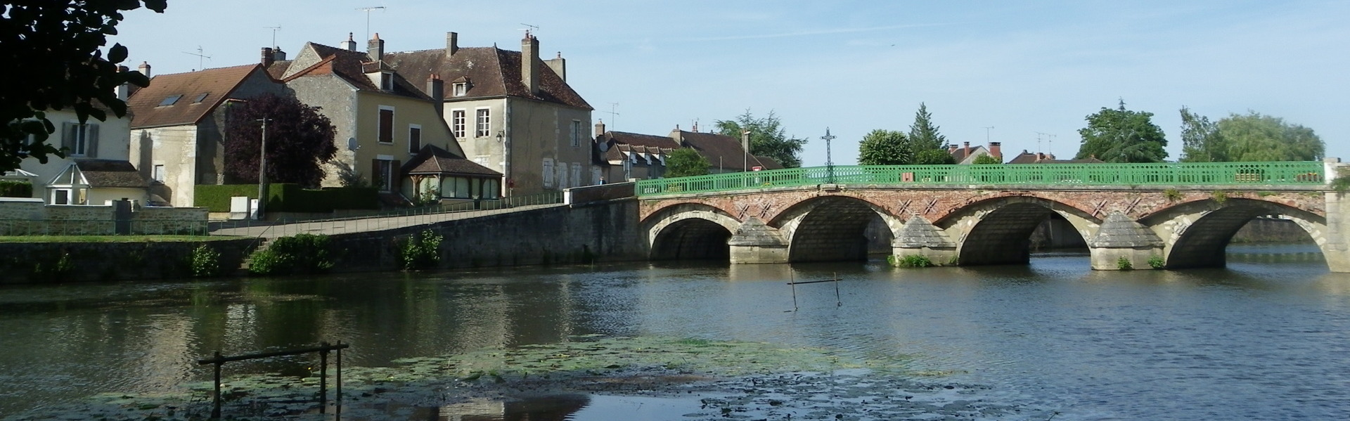 La commune de Coulanges-sur-Yonne vous souhaite la bienvenue